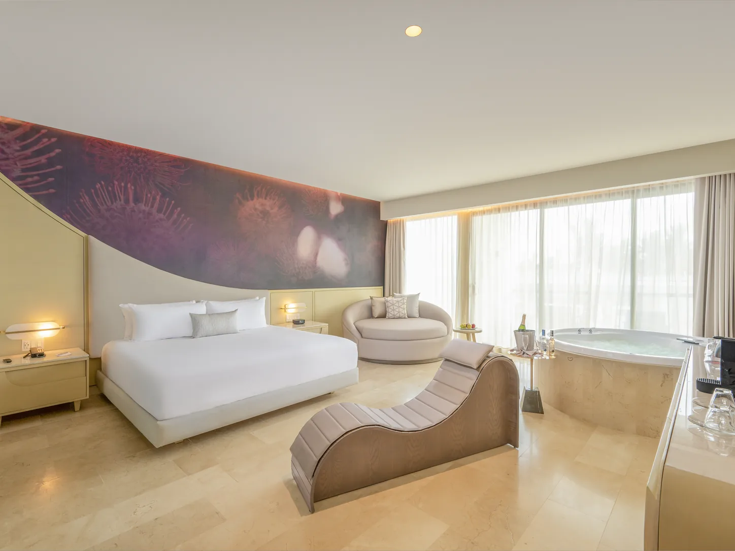 Seductive Tropical View Jacuzzi Suite